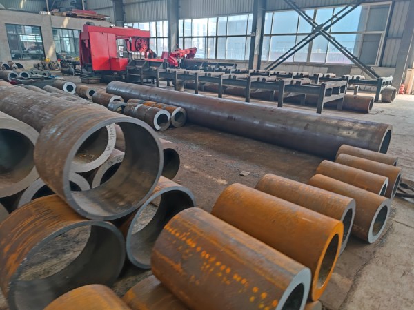 四会四会四会42CrMo无缝钢管厂家 现货库存 可零切零售非标定做 四会四会四会42CrMo无缝钢管厂家 现货库存 可零切零售非标定做